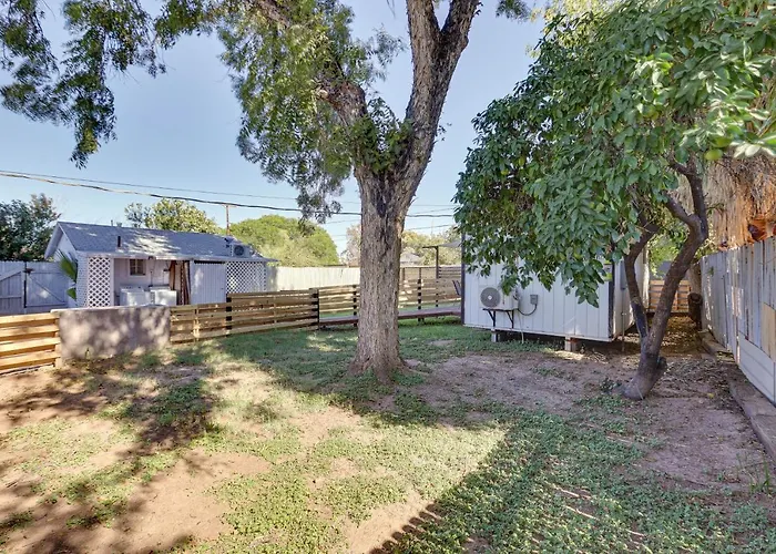 Apartment Couples Retreat! Tiny 5 Mi To Dtwn